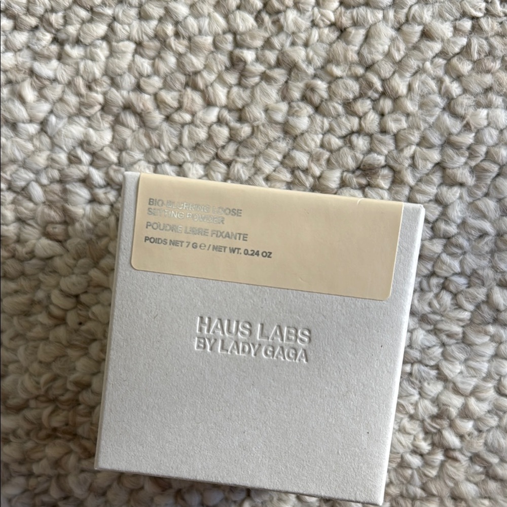 Haus Labs loose setting powder